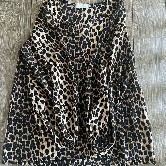 Scoop neck balloon sleeves - Picture 1 of 2